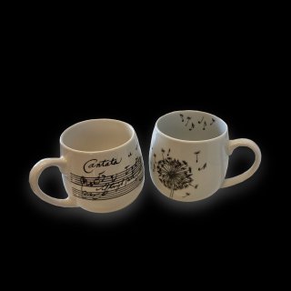  Tasses avec motifs musicaux